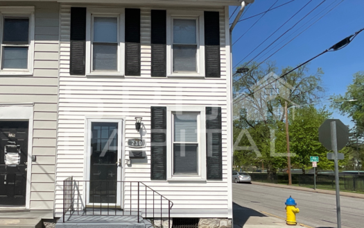 230 N Pitt St, Carlisle PA