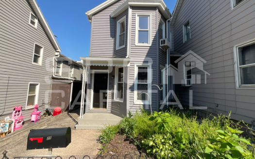 25 Chestnut St Steelton, PA
