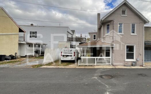 118 S Harrison Ave, Chambersburg PA