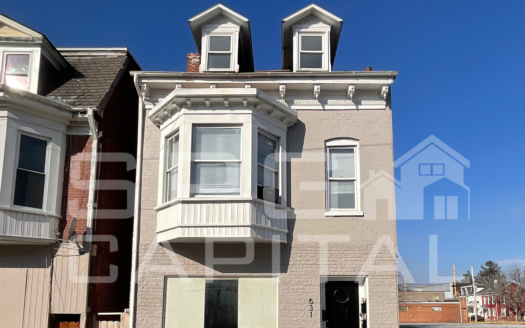 631 E Market St 1st Fl York, PA