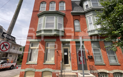 124 S Pine St 3rd Fl, York, PA