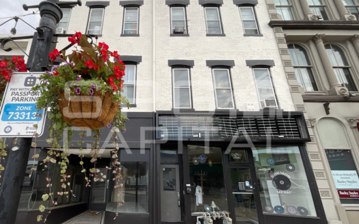 6-12 Center Sq Apt 5 (9 Carlisle St) Hanover, PA
